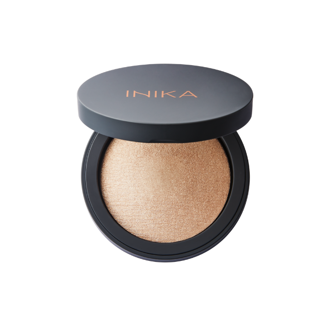 INIKA ORGANIC ŠVYTĖJIMO SUTEIKIANTI KOMPAKTINĖ PUDRA - Dewdrop, 8 G